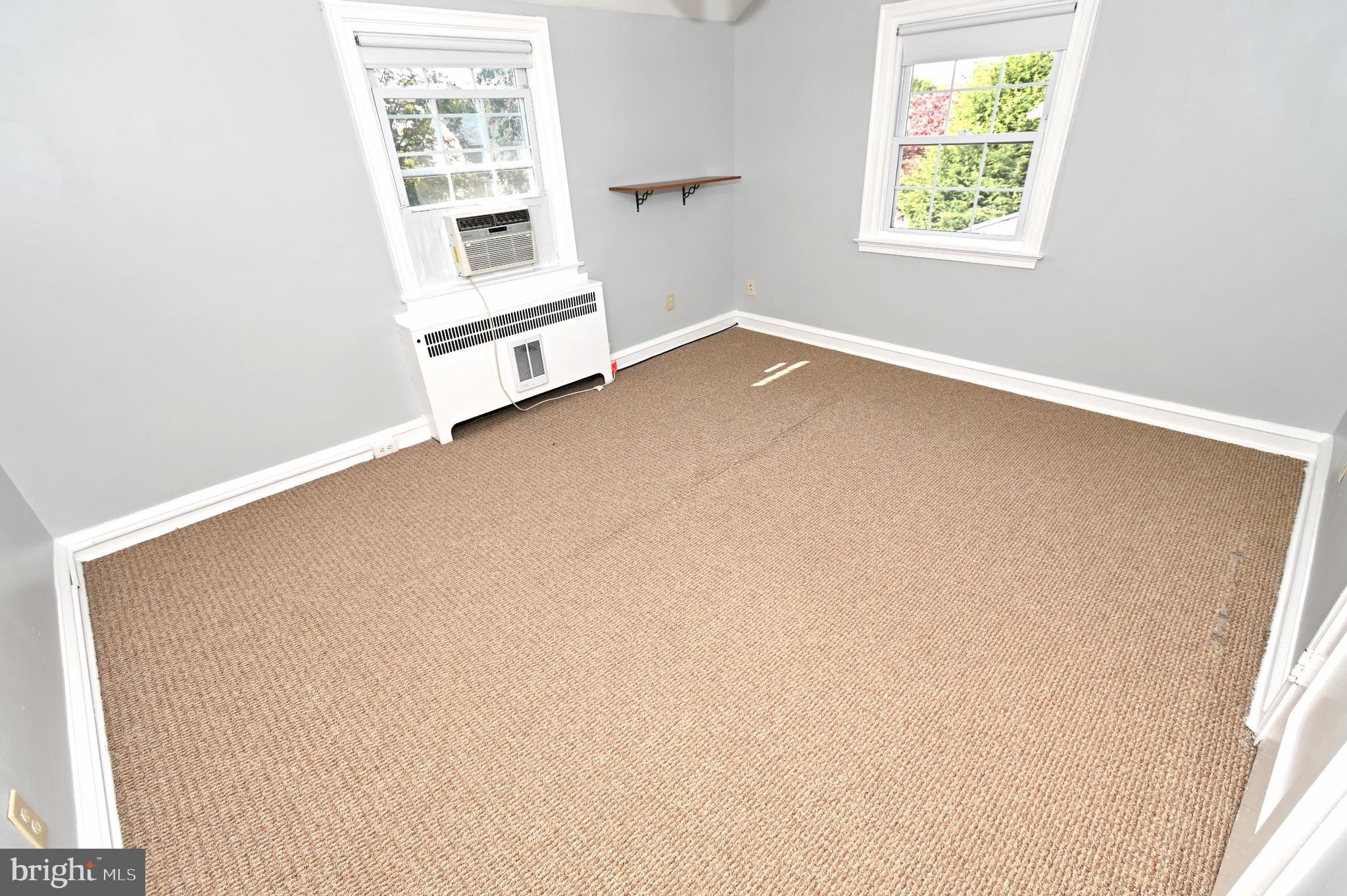 933 Fanshawe Street Philadelphia, PA 19111 - Photo 22 of 73 2 Bedroom