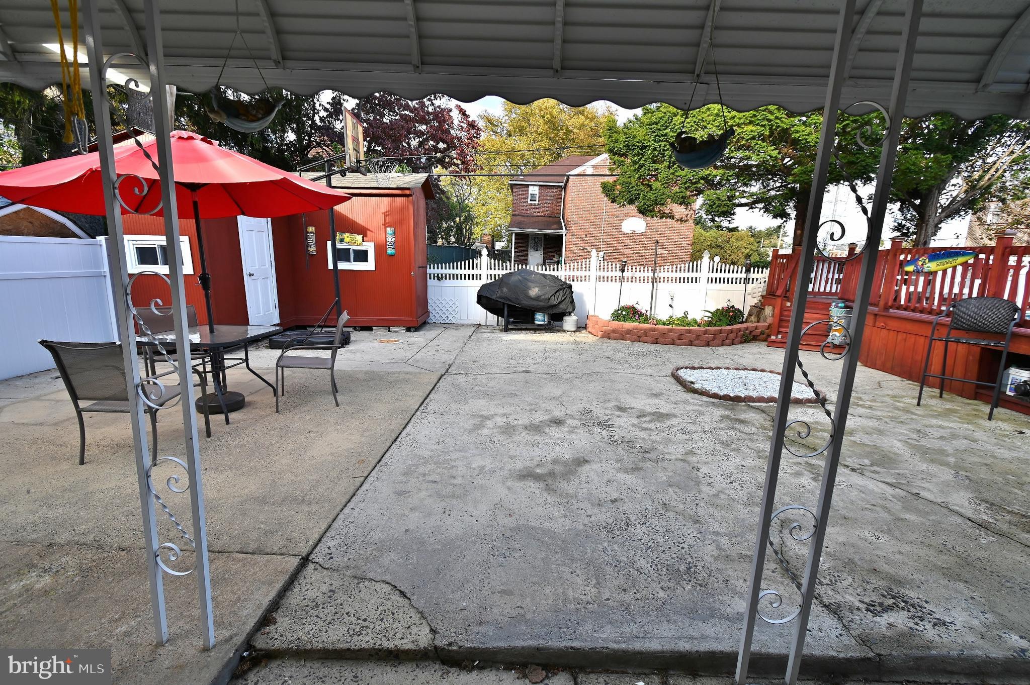 933 Fanshawe Street Philadelphia, PA 19111 - Photo 36 of 73