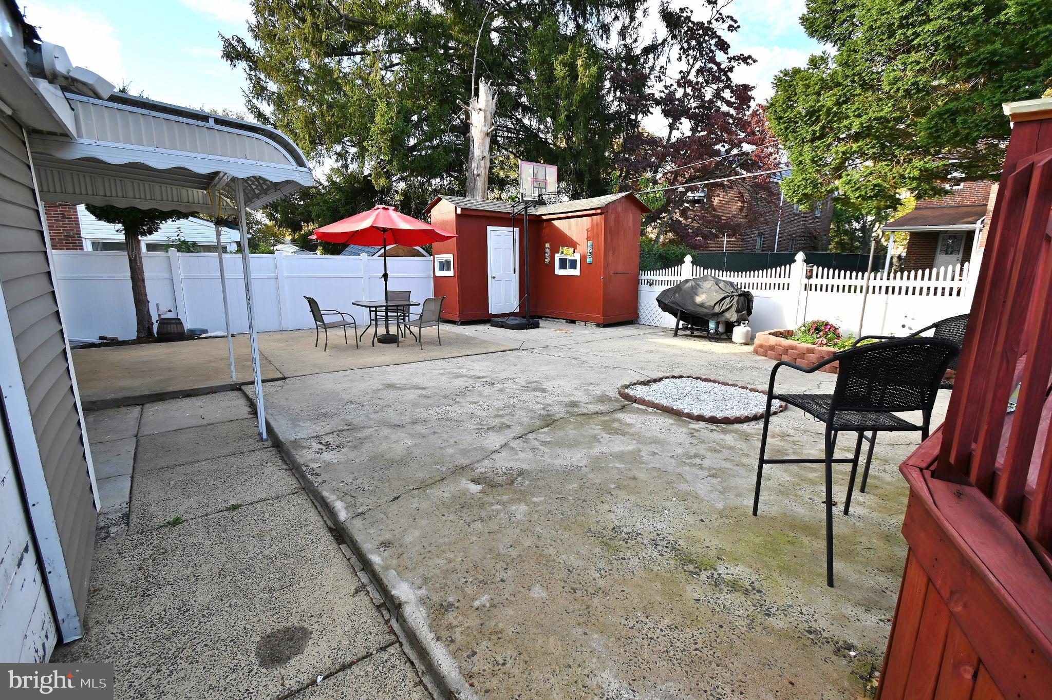 933 Fanshawe Street Philadelphia, PA 19111 - Photo 39 of 73