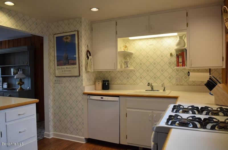25 Boice Road Egremont, MA 01230 - Photo 16 of 35 kitchen