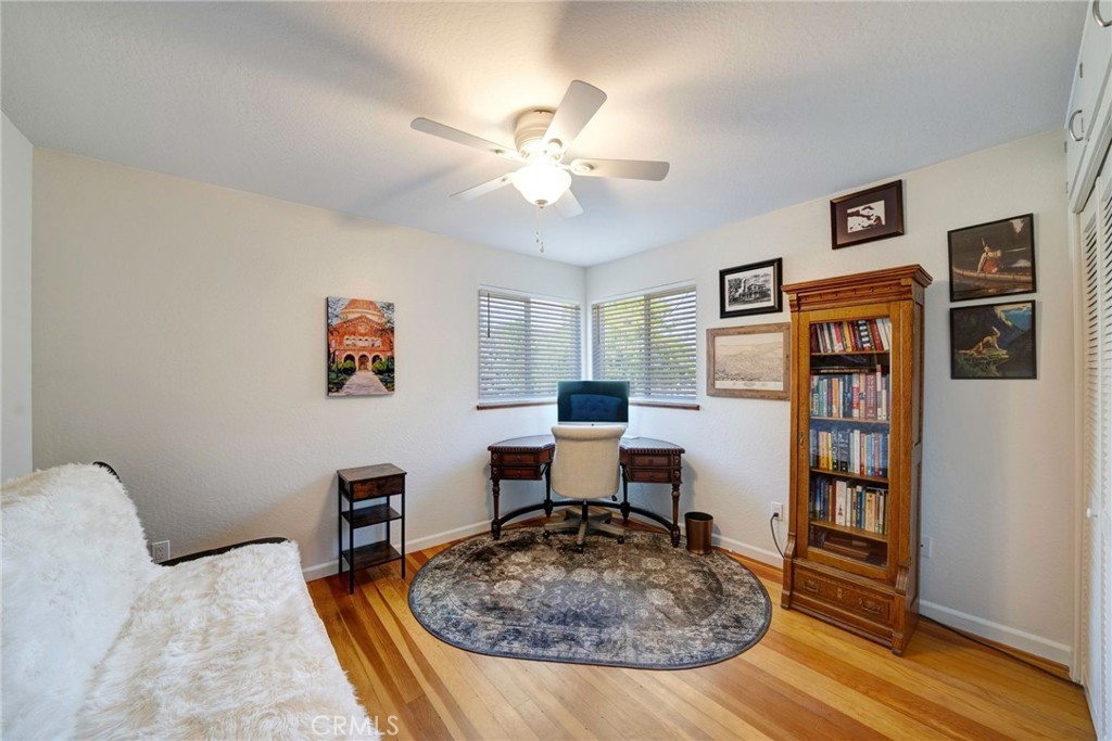704 Old Meadow Valley Road Quincy, CA 95971 - Photo 24 of 38 a view of a livingroom with workspace and a window