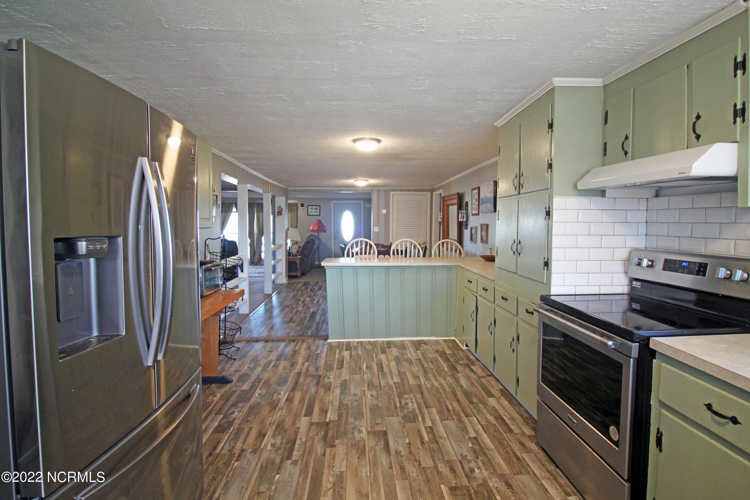 130 Hall Point Road Sneads Ferry, NC 28460 - Photo 6 of 29 Kitchen