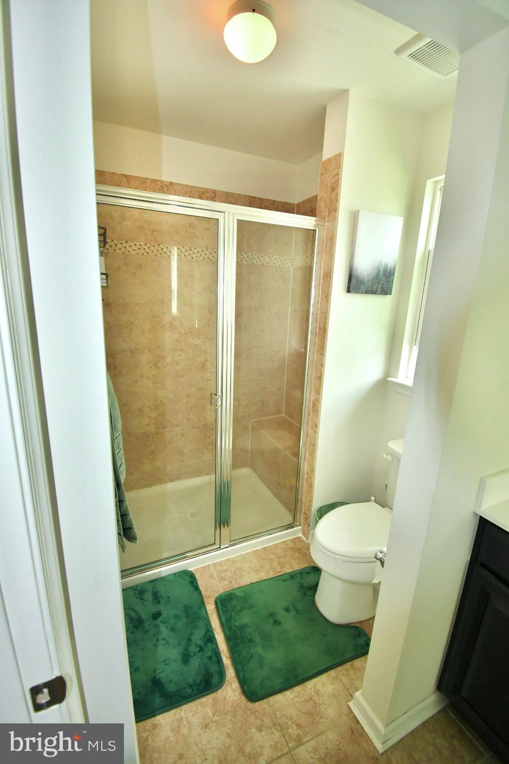 658 Barrie Road Middletown, DE 19709 - Photo 14 of 20 Master Bath