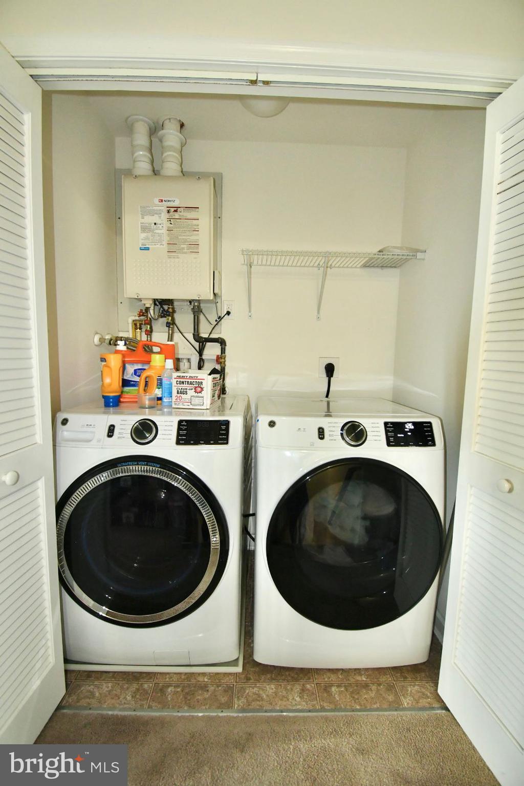 658 Barrie Road Middletown, DE 19709 - Photo 16 of 20 Laundry Room