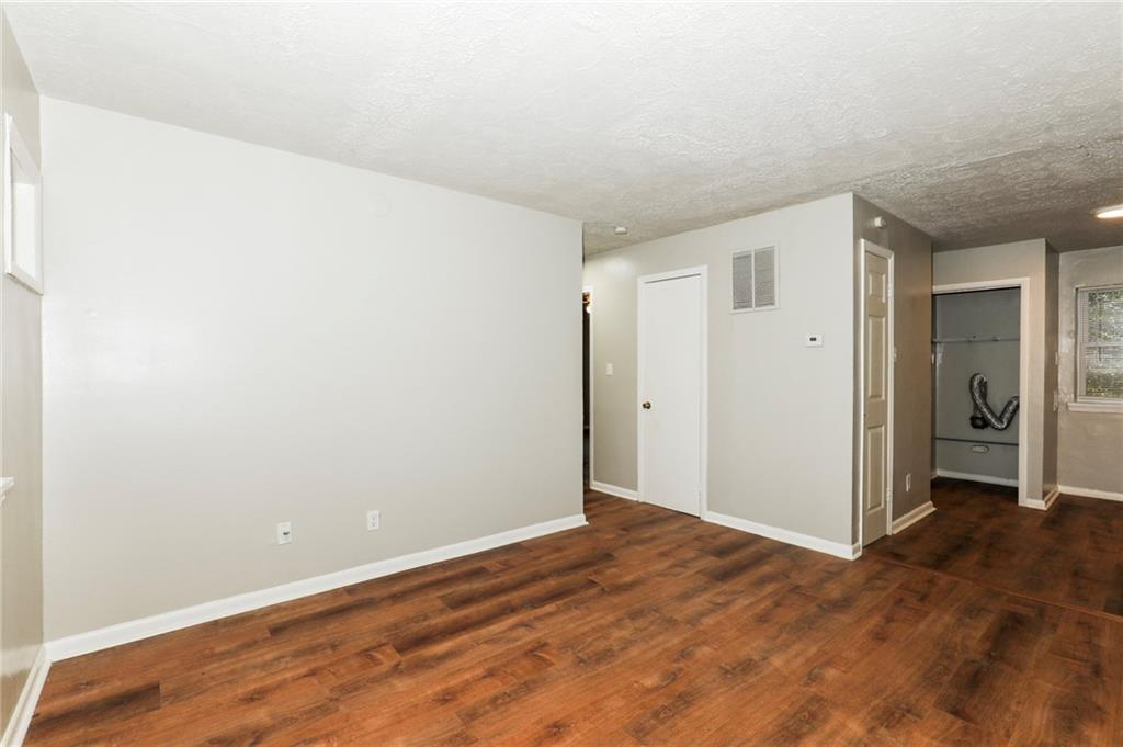 2829 Belvedere Lane, Unit 5 Decatur, GA 30032 - Photo 4 of 12