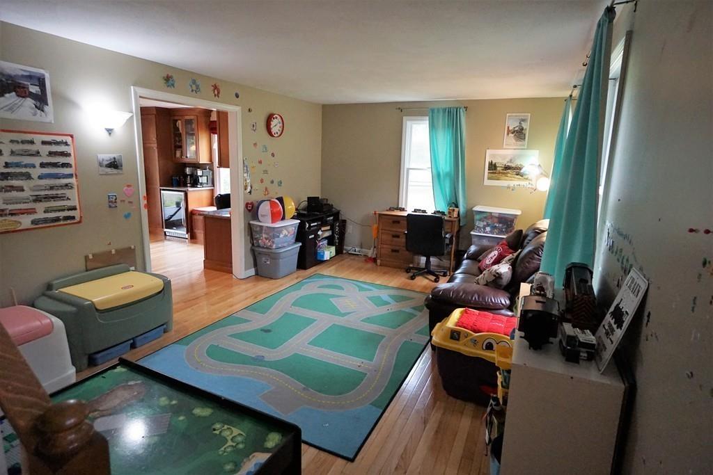 835 Townsend Road Groton, MA 01450 - Photo 8 of 30
