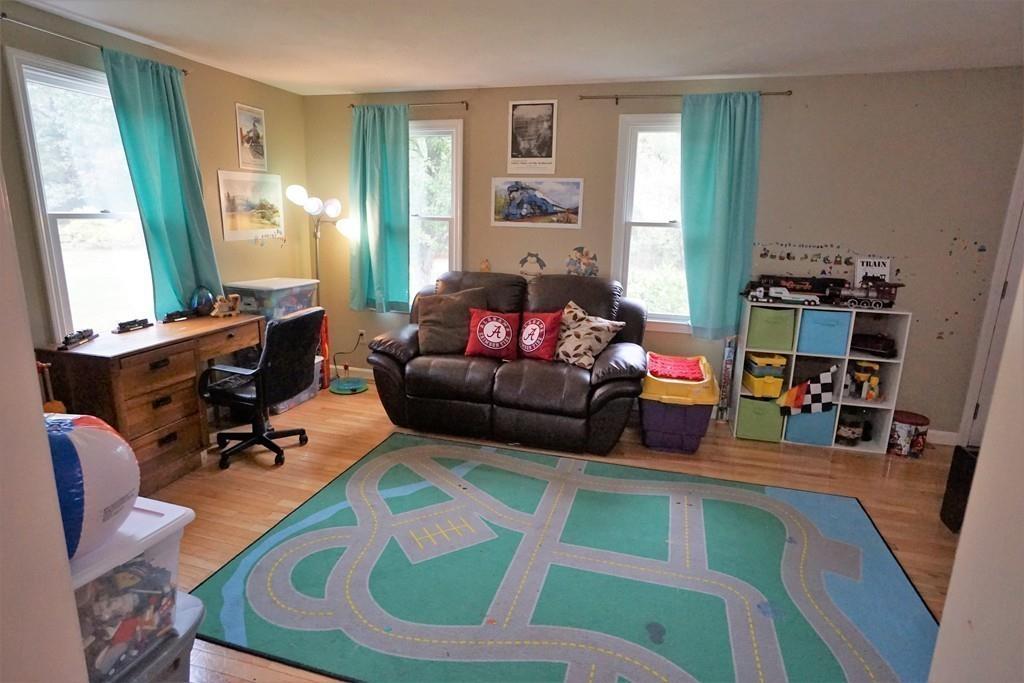 835 Townsend Road Groton, MA 01450 - Photo 9 of 30