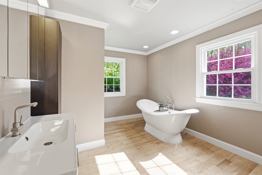 8 Hillside Road Southbridge, MA 01550 - Photo 19 of 35 Gallery Image 19