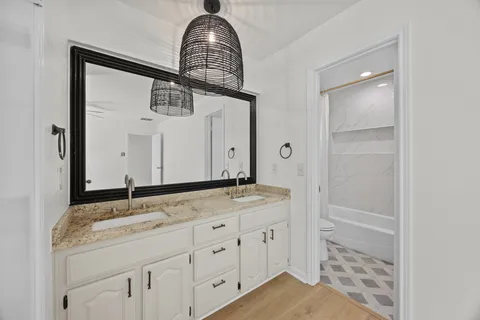 $525,000 | 11019 Southwest Oaks, Austin, TX 78737