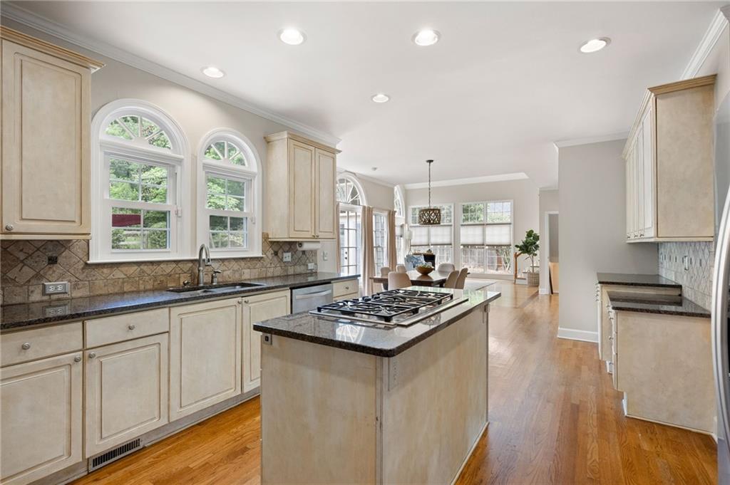 701 Crossfire Ridge Northwest Marietta, GA 30064 - Photo 11 of 61