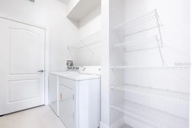 $375,000 | 501 Mirasol Circle, Unit 307, Celebration, FL 34747