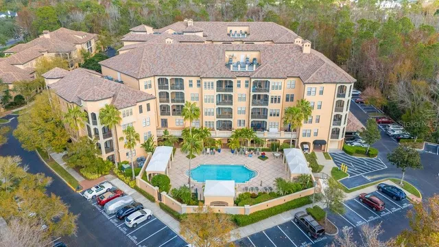 $375,000 | 501 Mirasol Circle, Unit 307, Celebration, FL 34747