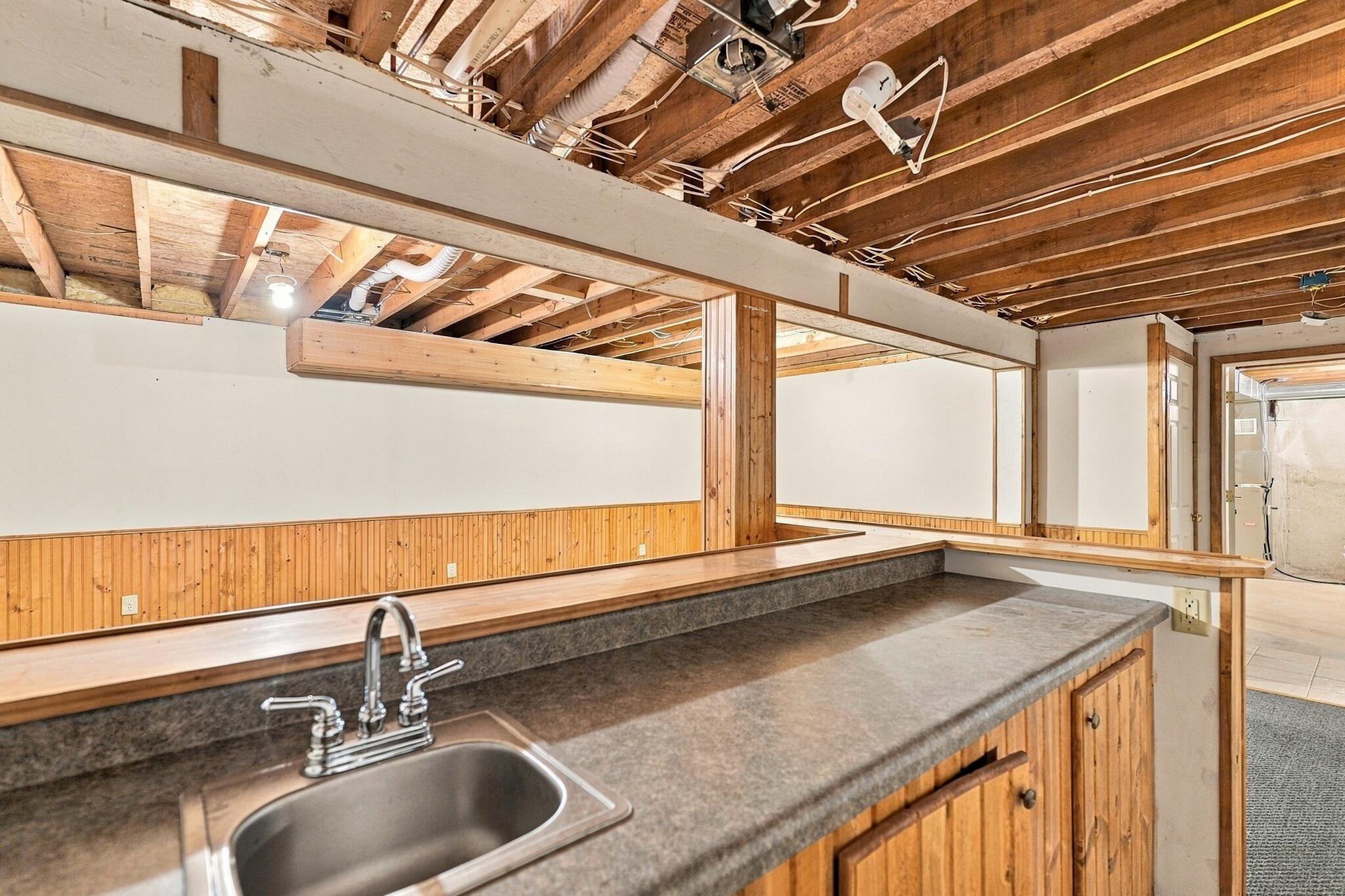 W808 Froelich Road Sullivan, WI 53178 - Photo 45 of 61 48_Lower_Level_Bar_View_2