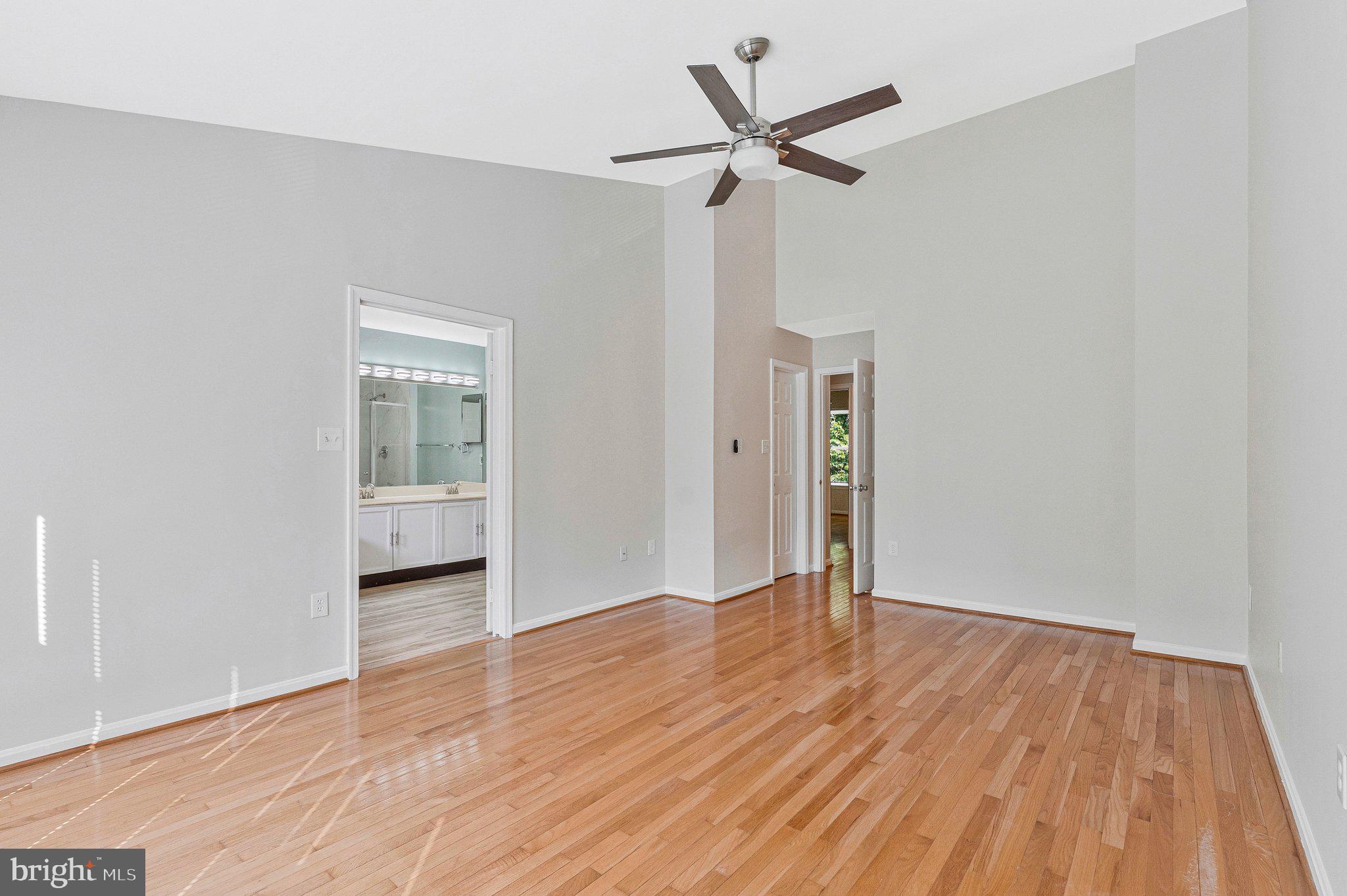 7204 Olde Lantern Way Springfield, VA 22152 - Photo 16 of 35 Gallery Image 16
