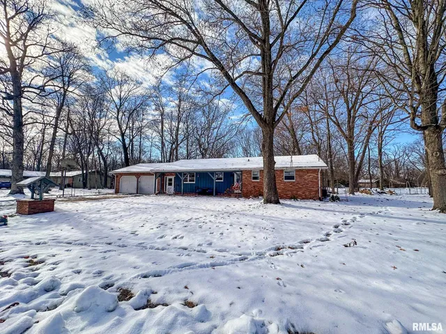 $259,900 | 10105 Hickory Road, Tremont, IL 61568