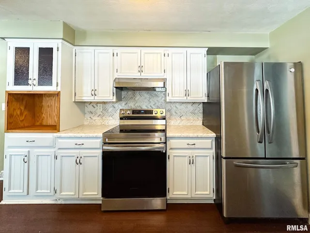 $249,900 | 10105 Hickory Road, Tremont, IL 61568