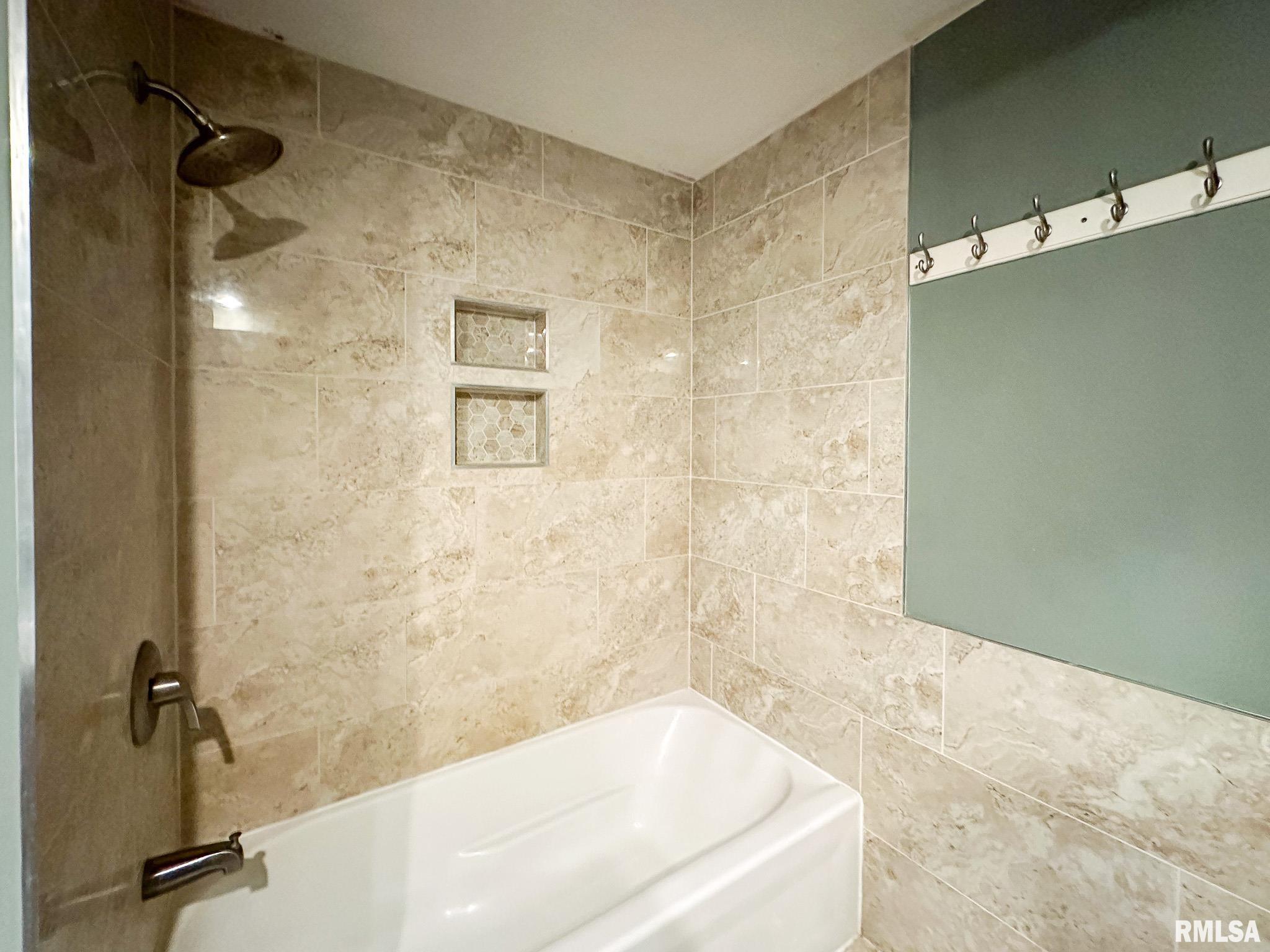 10105 Hickory Road Tremont, IL 61568 - Photo 20 of 56