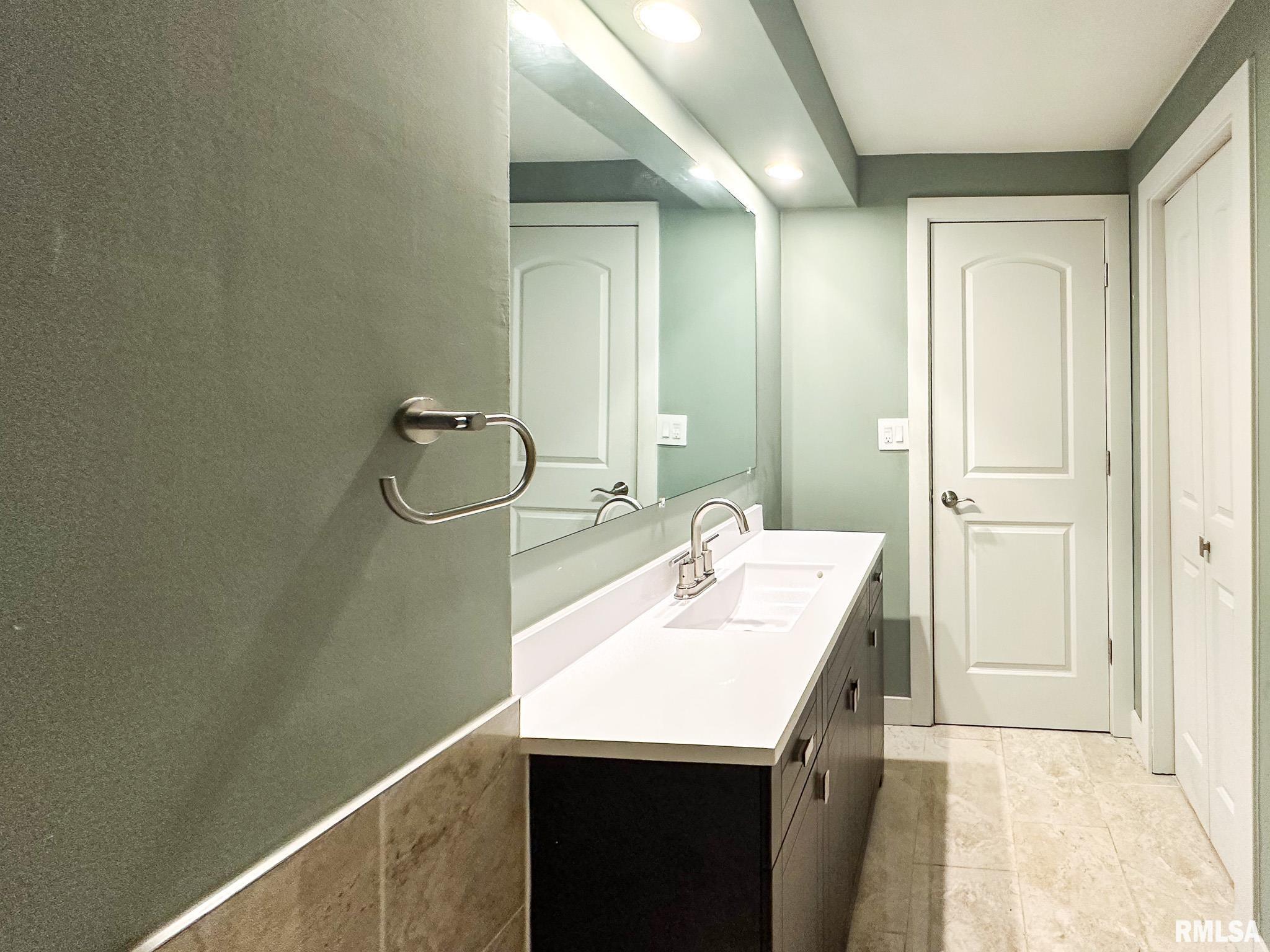 10105 Hickory Road Tremont, IL 61568 - Photo 22 of 56