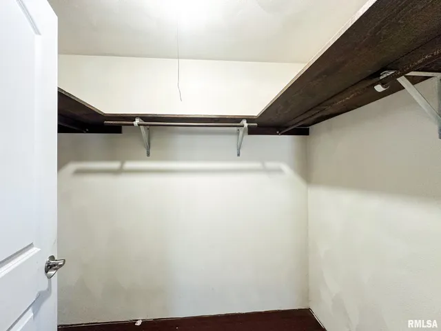 $249,900 | 10105 Hickory Road, Tremont, IL 61568