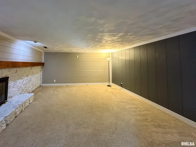 $259,900 | 10105 Hickory Road, Tremont, IL 61568