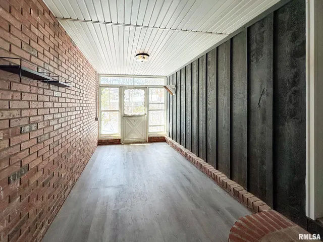 $259,900 | 10105 Hickory Road, Tremont, IL 61568