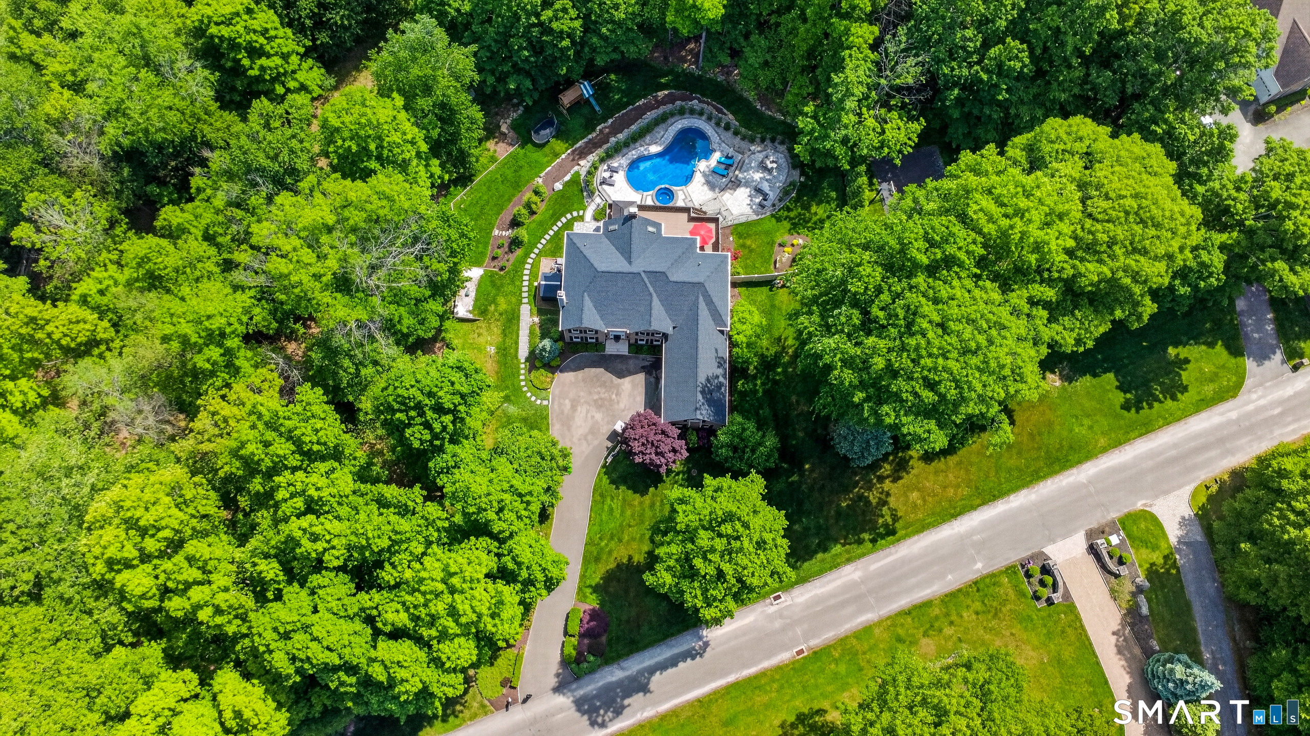 29 Greenleaf Farms Road Newtown, CT 06470 - Photo 8 of 38