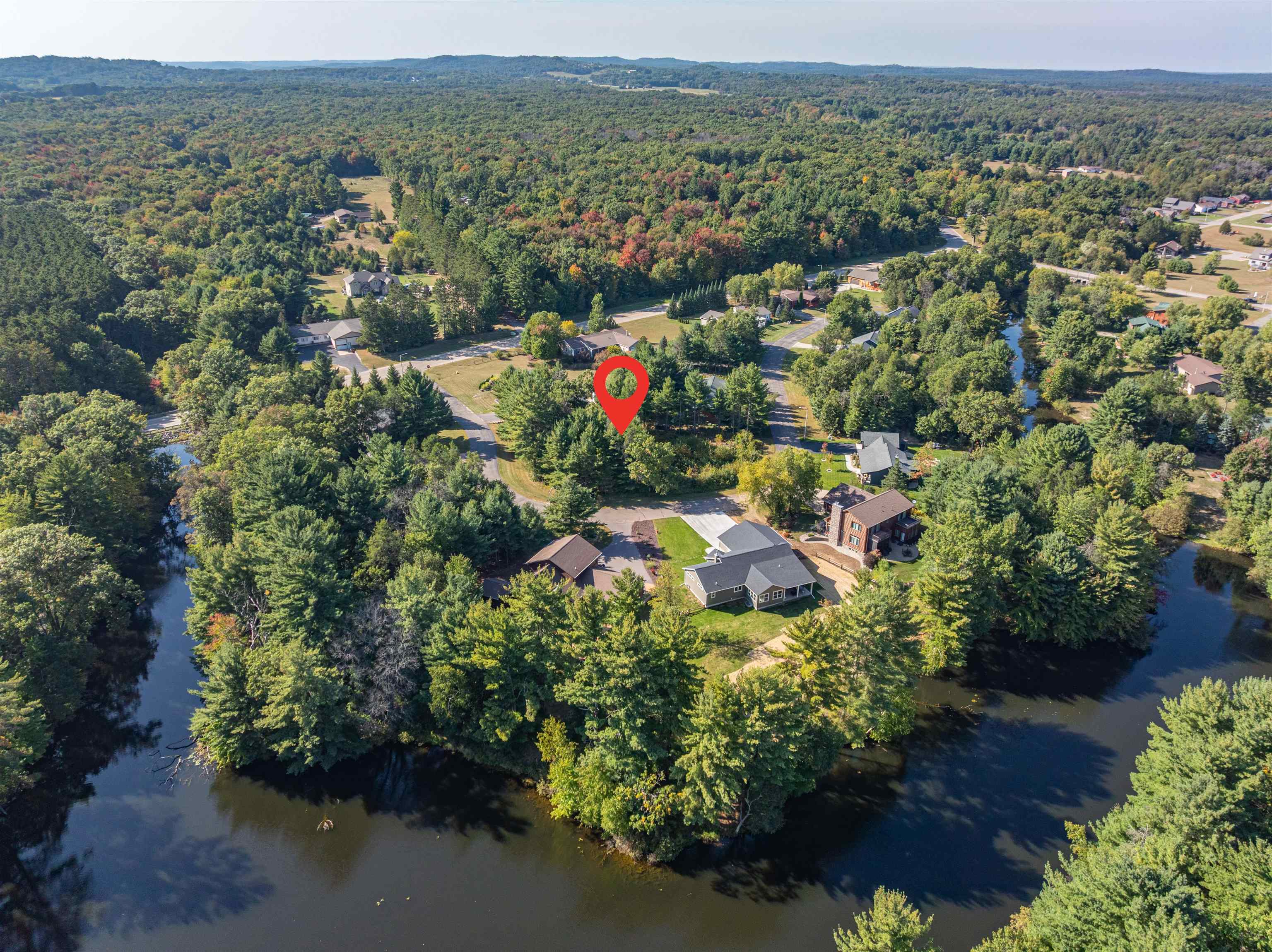 119 Sunset Circle Wisconsin Dells, WI 53965 - Photo 3 of 50