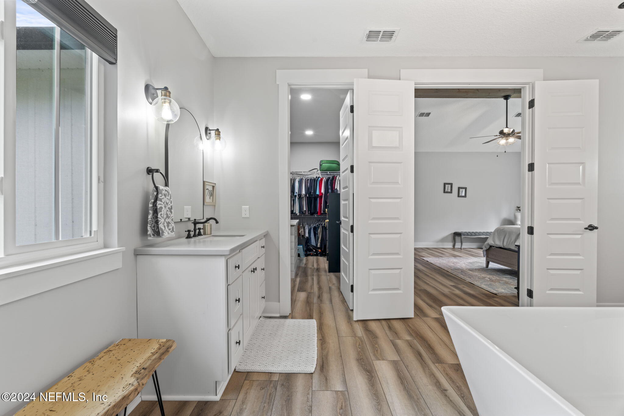 5490 Steel Bridge Road Macclenny, FL 32063 - Photo 46 of 108 Separate vanities