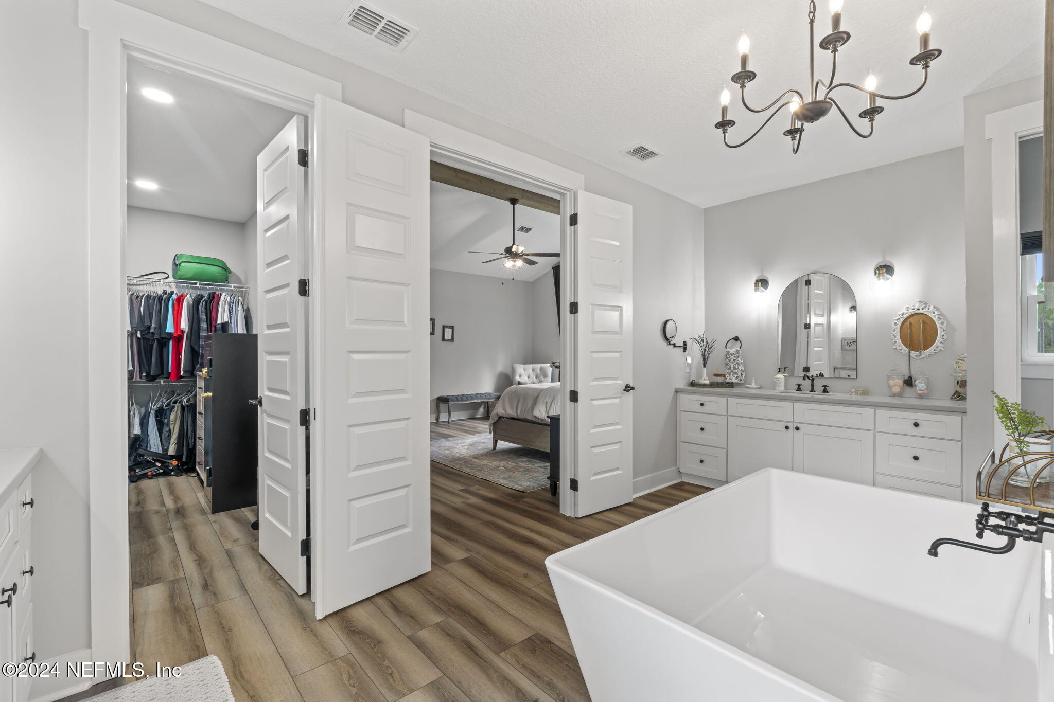 5490 Steel Bridge Road Macclenny, FL 32063 - Photo 47 of 108 Owners bathroom