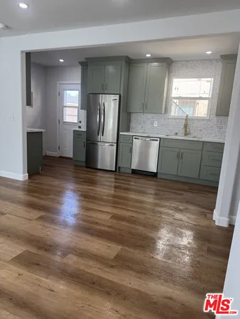 $2,500 | 1225 West Boulevard, Unit 1225 3/4, Los Angeles, CA 90019