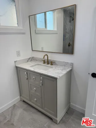 $2,500 | 1225 West Boulevard, Unit 1225 3/4, Los Angeles, CA 90019