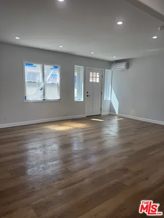 $2,500 | 1225 West Boulevard, Unit 1225 3/4, Los Angeles, CA 90019