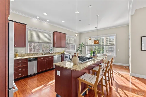 $2,550,000 | 134 Moonlight Drive, Healdsburg, CA 95448