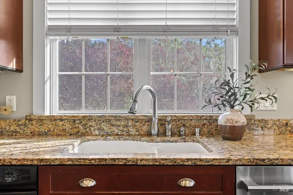 $2,450,000 | 134 Moonlight Drive, Healdsburg, CA 95448