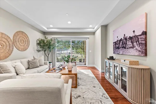 $2,450,000 | 134 Moonlight Drive, Healdsburg, CA 95448