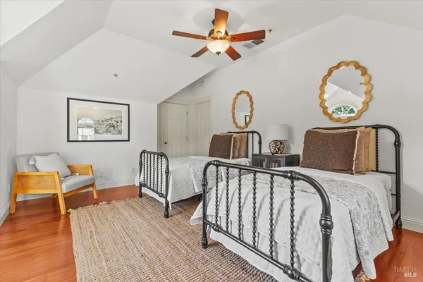 $2,550,000 | 134 Moonlight Drive, Healdsburg, CA 95448