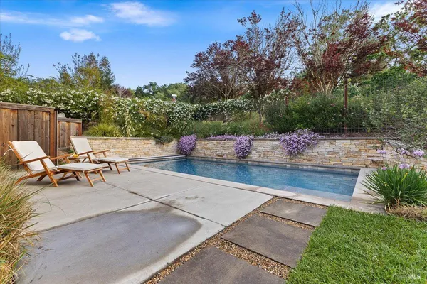 $2,450,000 | 134 Moonlight Drive, Healdsburg, CA 95448