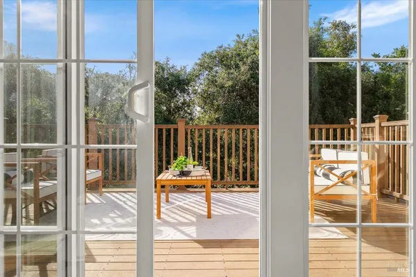 $2,550,000 | 134 Moonlight Drive, Healdsburg, CA 95448