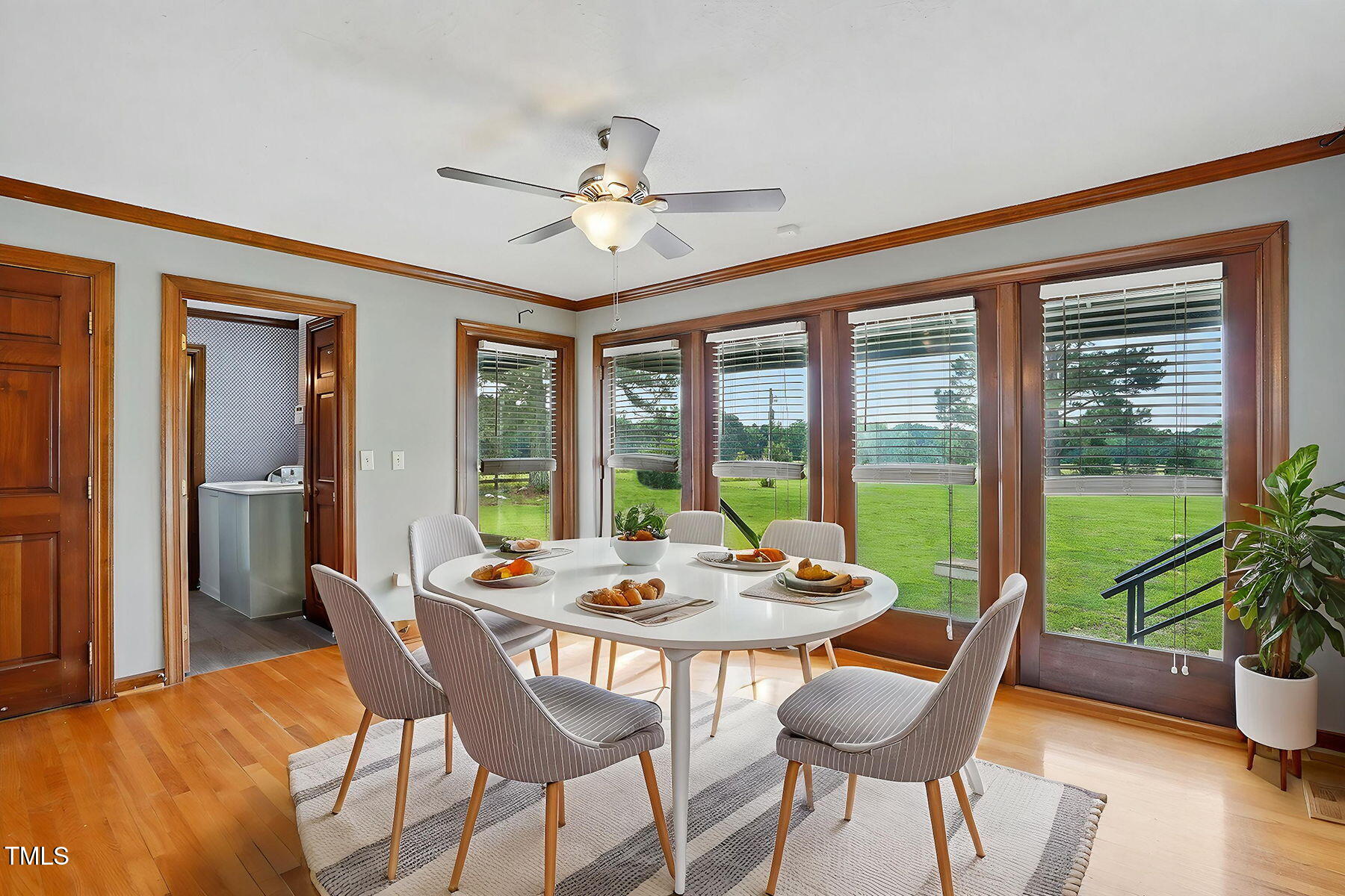 4600 Smithfield Road Raleigh, NC 27610 - Photo 17 of 44 Breakfast area