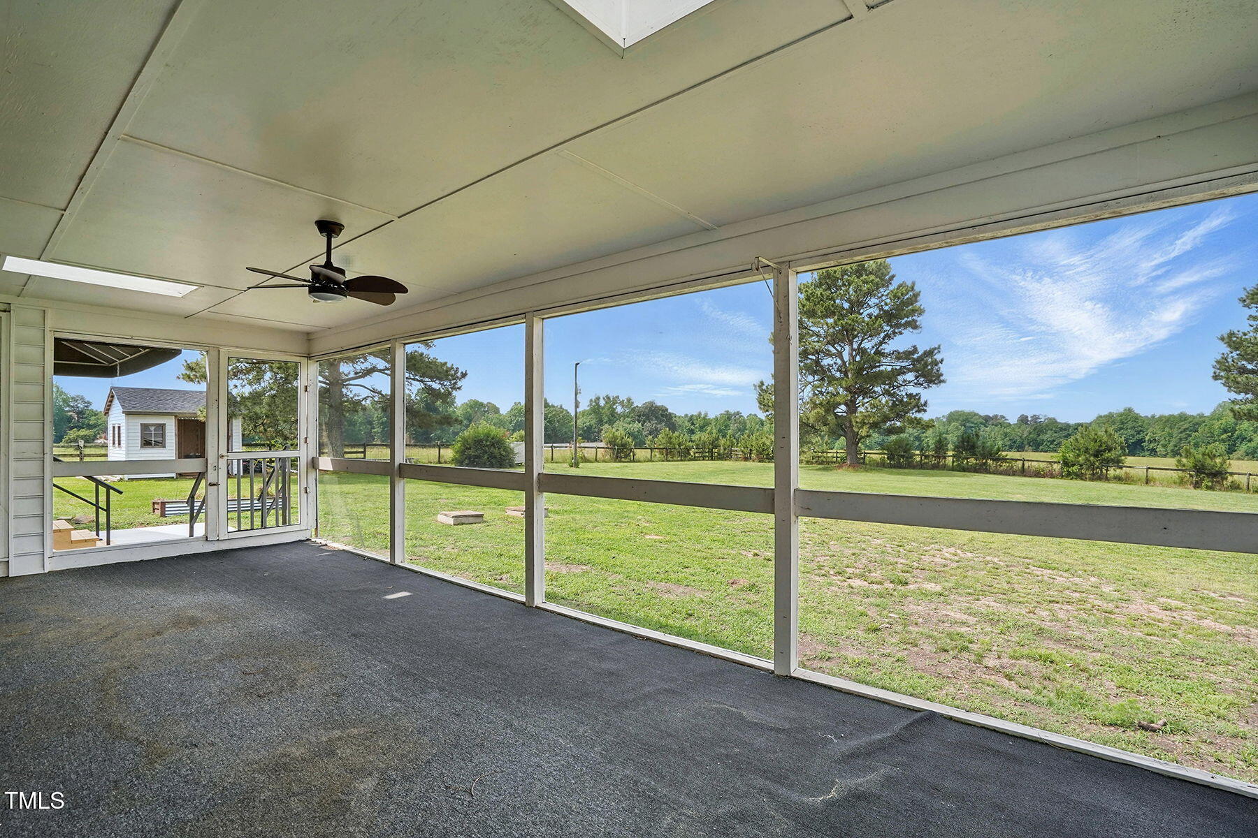 4600 Smithfield Road Raleigh, NC 27610 - Photo 40 of 44 Screen porch