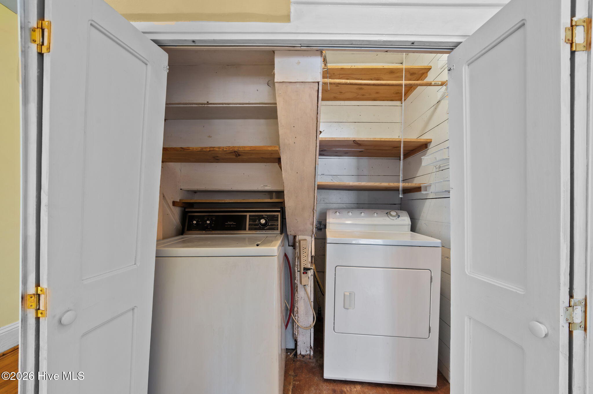 2280 West 5th Street Washington, NC 27889 - Photo 26 of 51 Laundry