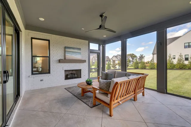 $1,999,900 | 6043 Porters Union Way, Arrington, TN 37014