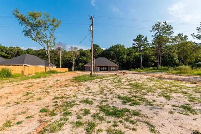 $380,000 | 18478 County Road 3186, Winona, TX 75792
