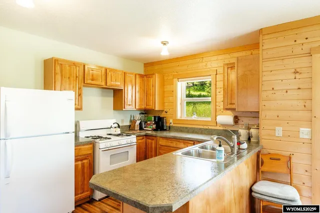 $825,000 | 596 Billy Creek Road, Buffalo, WY 82834