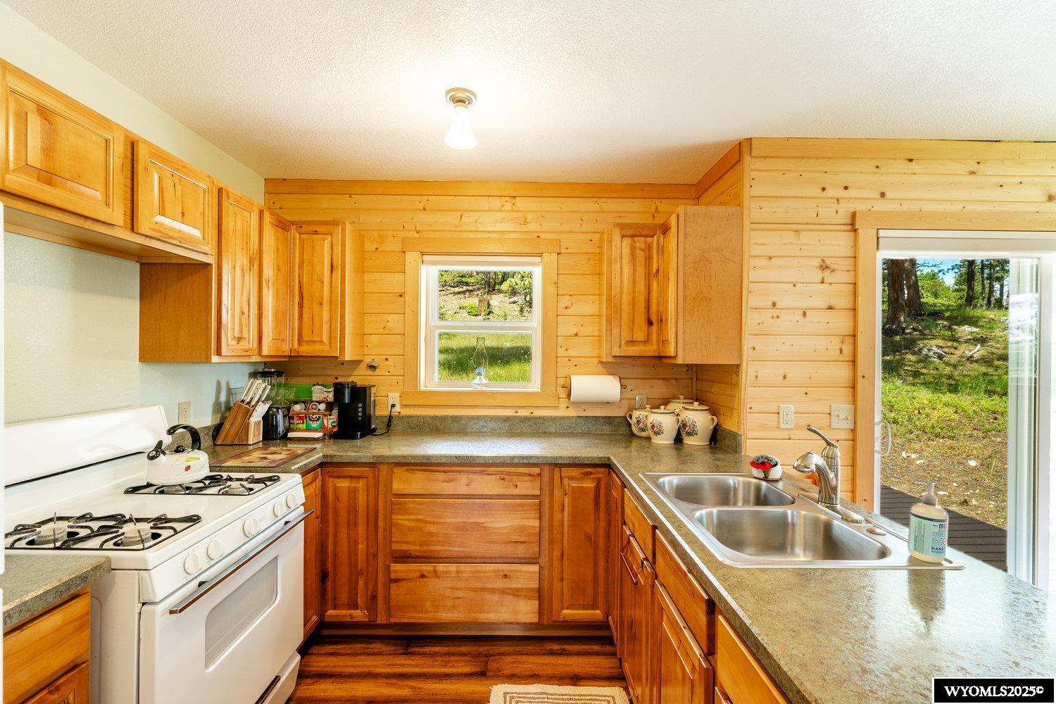 596 Billy Creek Road Buffalo, WY 82834 - Photo 12 of 50