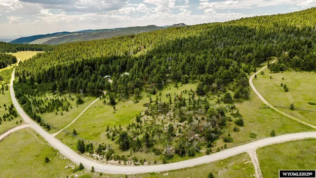 $825,000 | 596 Billy Creek Road, Buffalo, WY 82834
