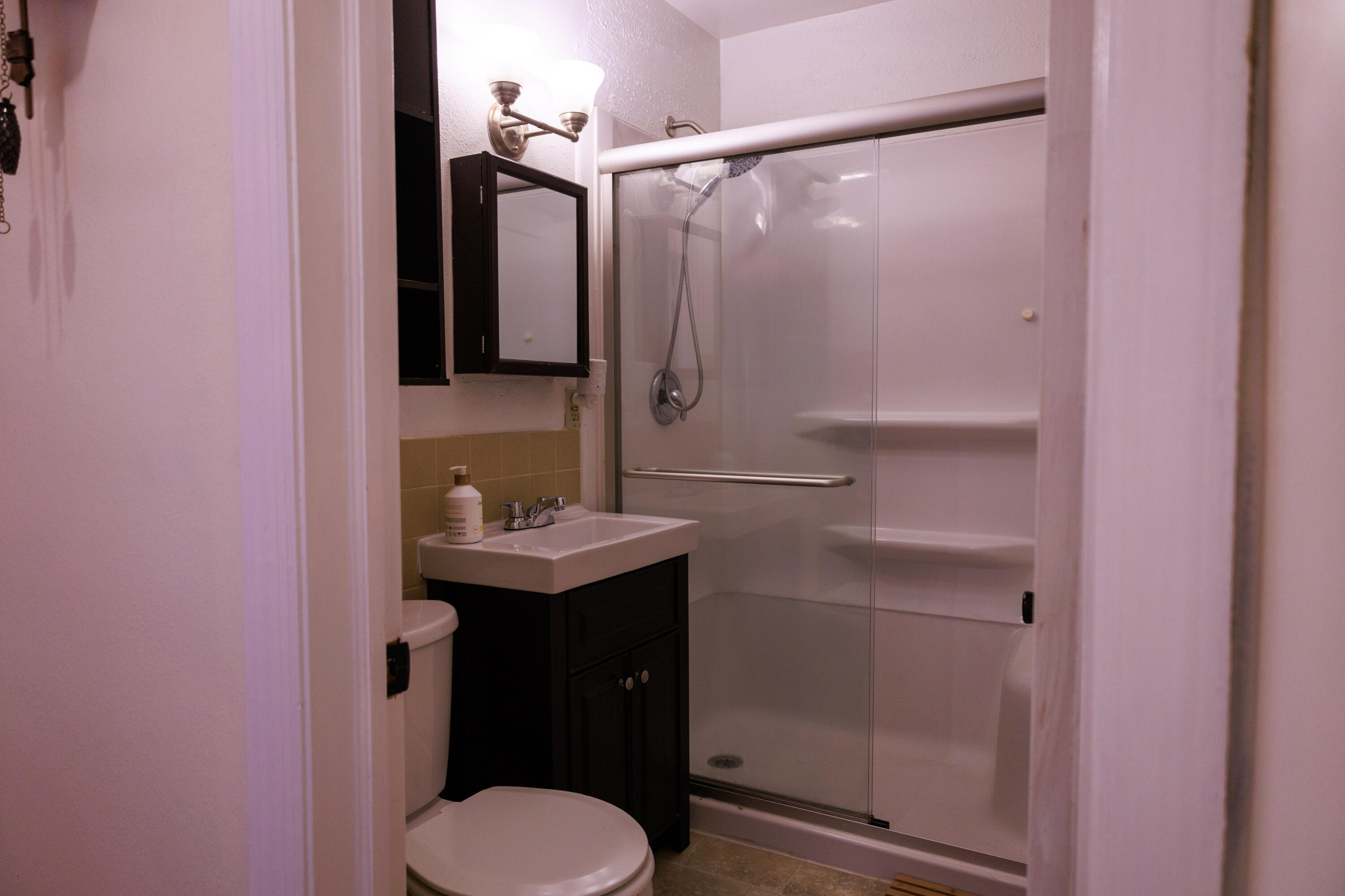 1736 Lathrop Avenue Racine, WI 53405 - Photo 25 of 43 Main Bath