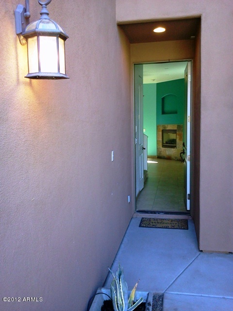 897 East Roma Avenue, Unit 4 Phoenix, AZ 85014 - Photo 1 of 25 2012-03-14 14