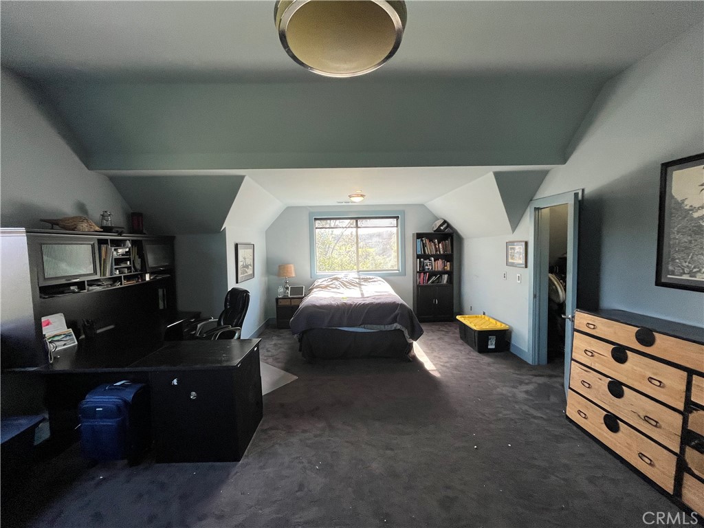 240 Rich Gulch Road Oroville, CA 95965 - Photo 41 of 49 a living room with furniture and a windows