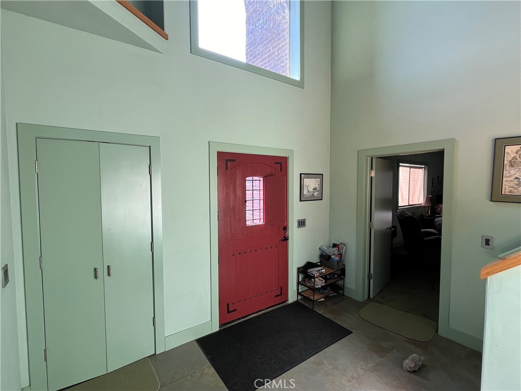 240 Rich Gulch Road Oroville, CA 95965 - Photo 45 of 49 a view of a hallway with workspace